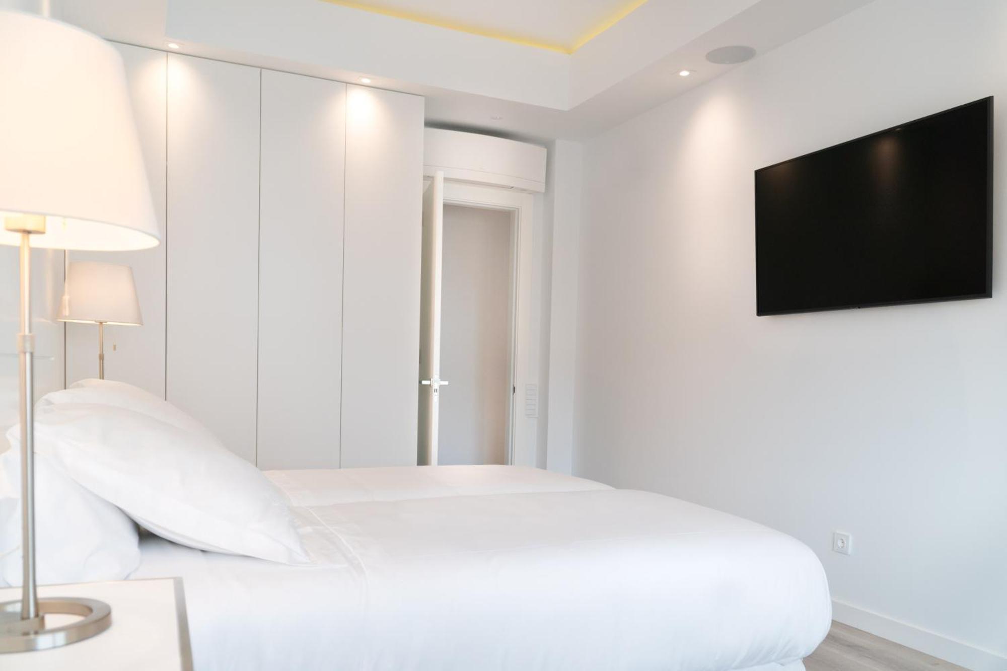 Lauser City Suites لوس يانوس دي أريداني الغرفة الصورة