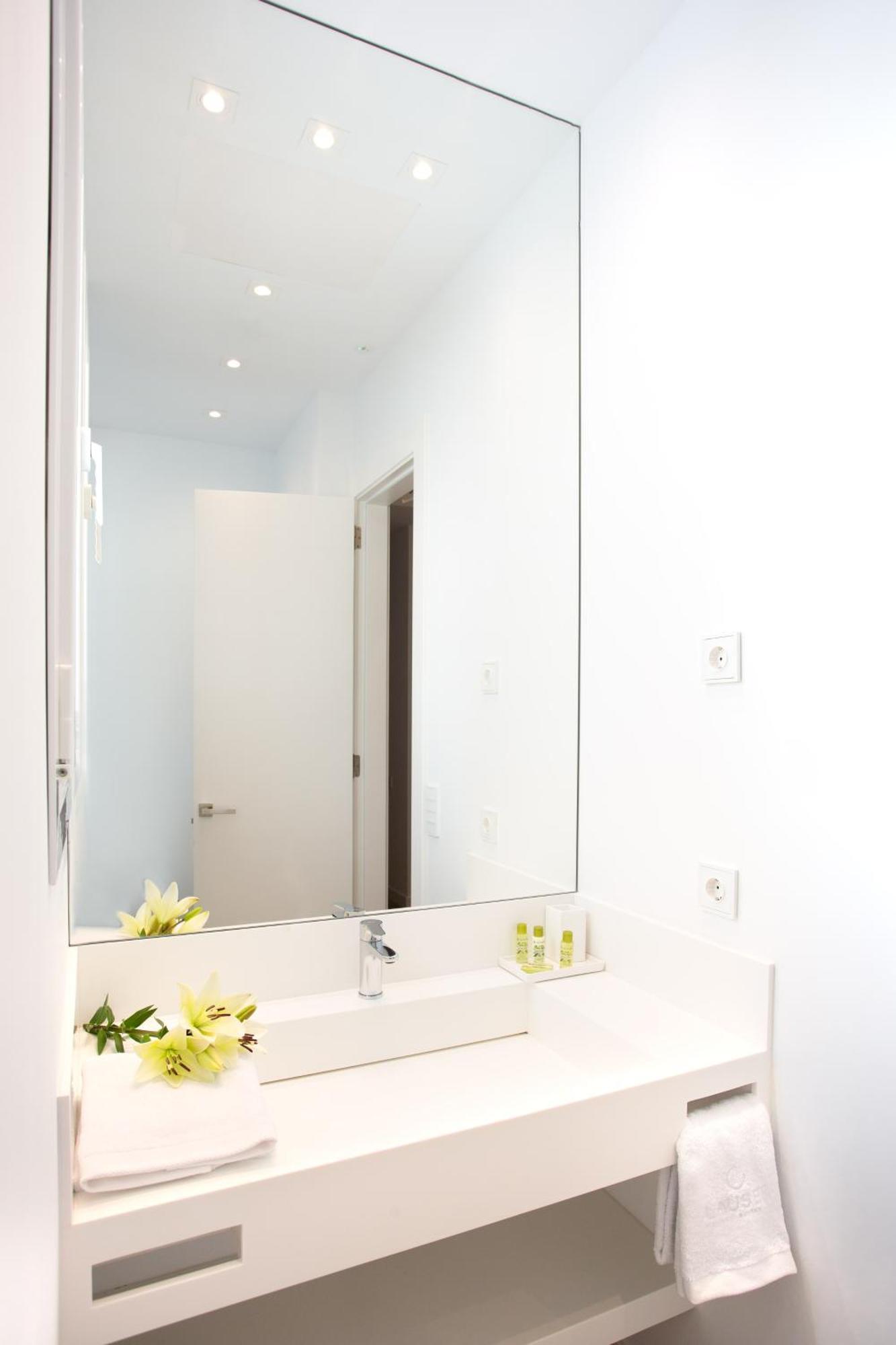 Lauser City Suites لوس يانوس دي أريداني الغرفة الصورة